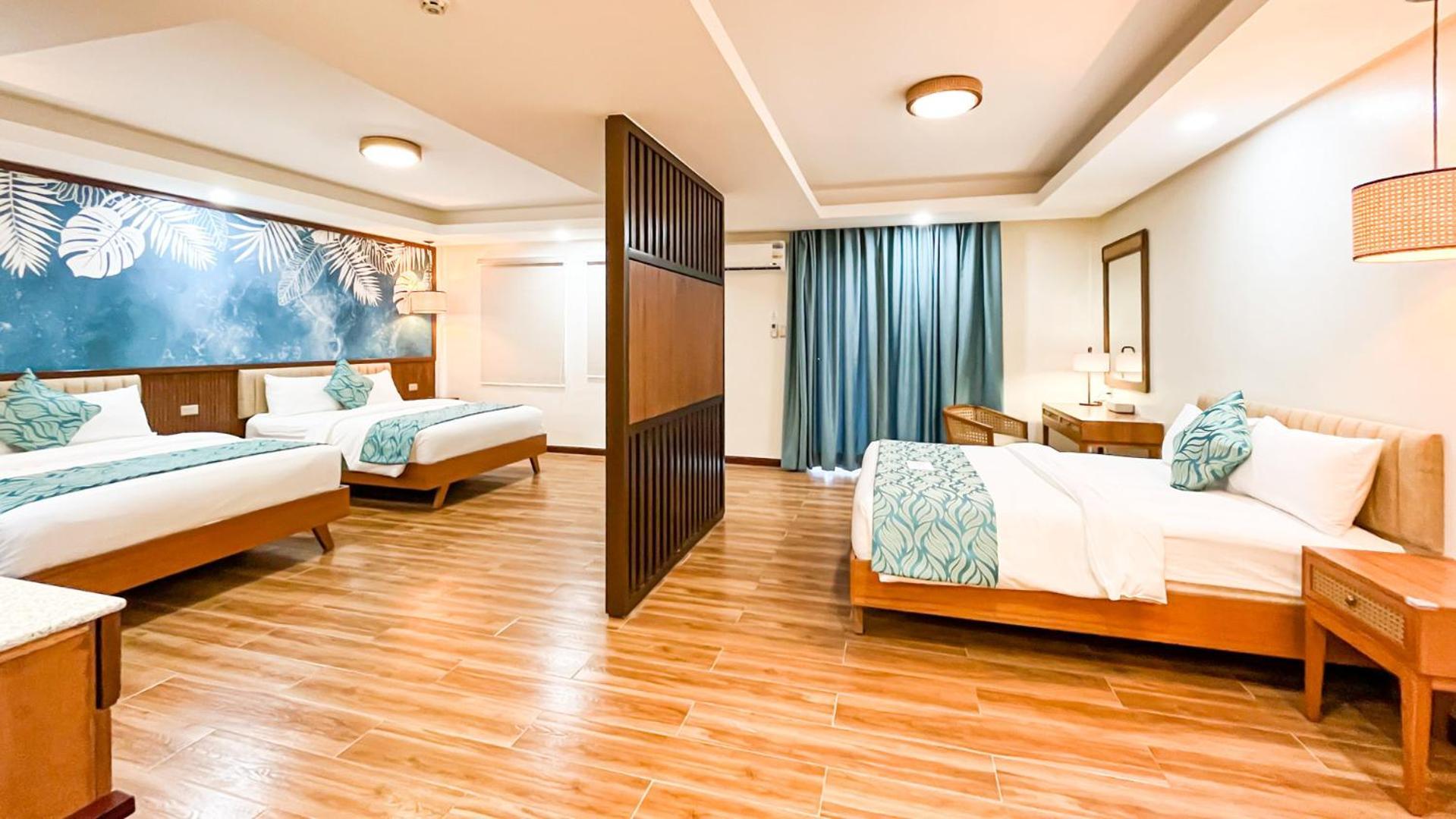 La Jolla Luxury Beach Resort Bagac Экстерьер фото
