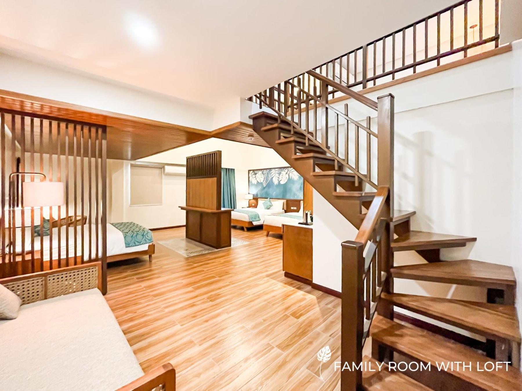 La Jolla Luxury Beach Resort Bagac Экстерьер фото
