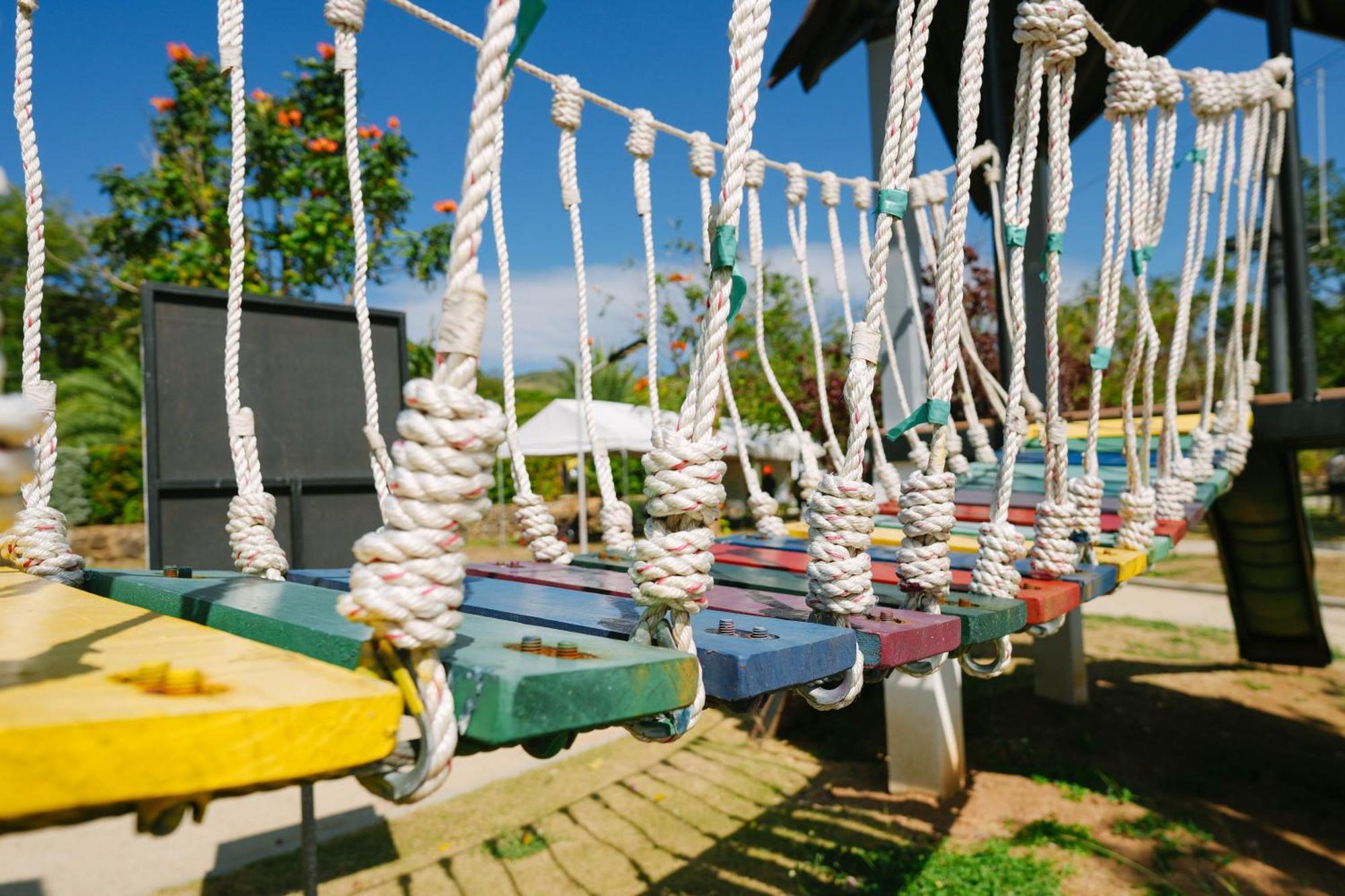 La Jolla Luxury Beach Resort Bagac Экстерьер фото