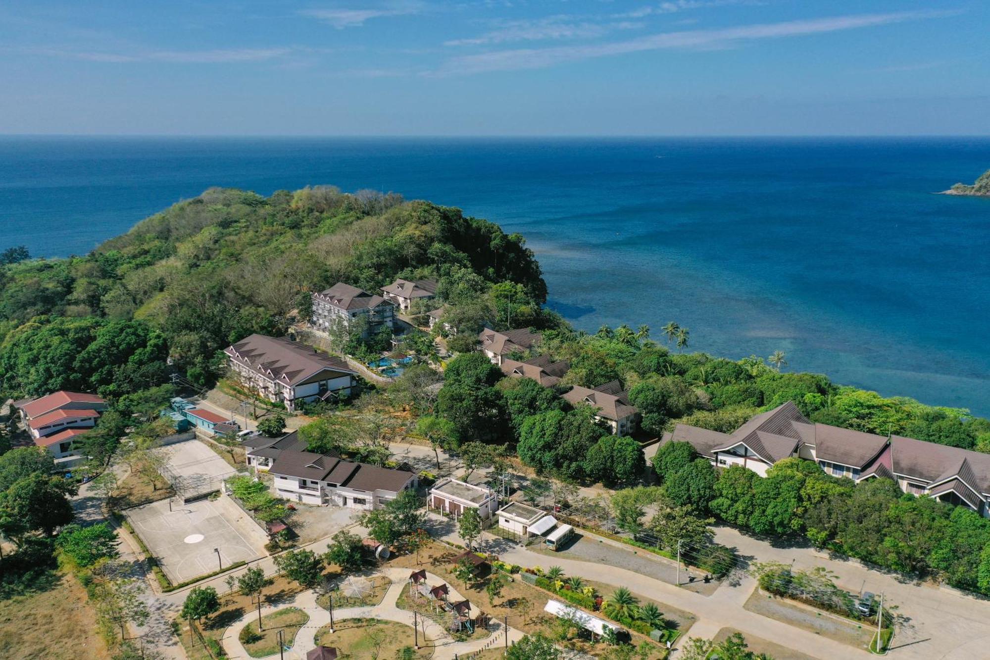La Jolla Luxury Beach Resort Bagac Экстерьер фото